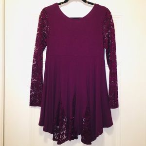 Women’s Long Full Flowy Lacey Tunic Sz S EUC